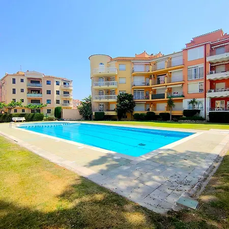 135-apartamento En Cerca Del Mar- Empurialola Apartment *